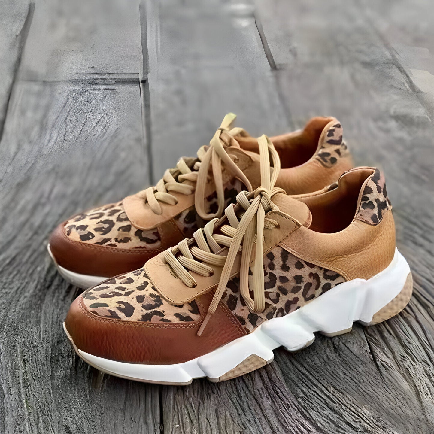 Lovisa™ - Leopardmönstrade Sneakers